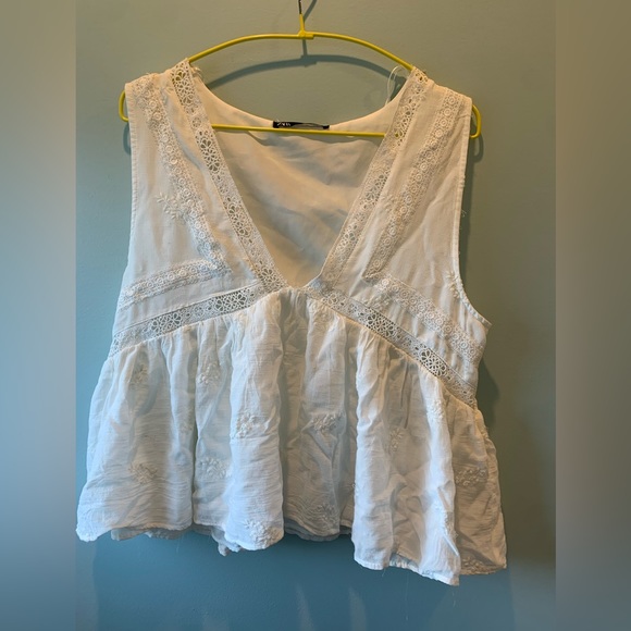 Zara flowy white lace tank top - Picture 1 of 1